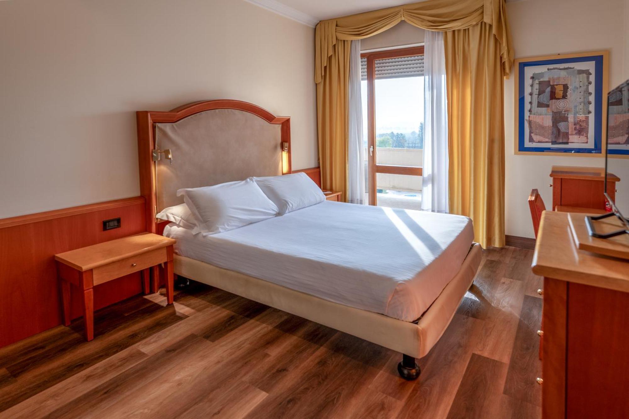 Galzignano Resort Terme & Golf - Hotel Sporting Galzignano Terme Екстер'єр фото